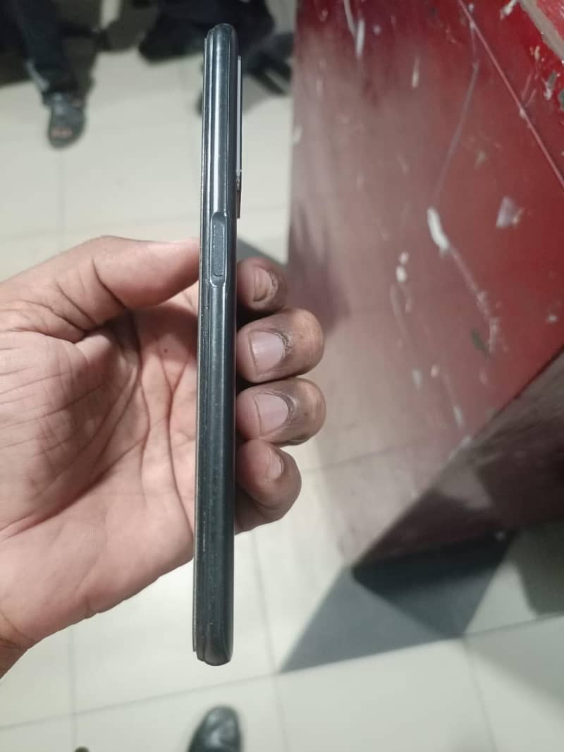 OPPO A76 5