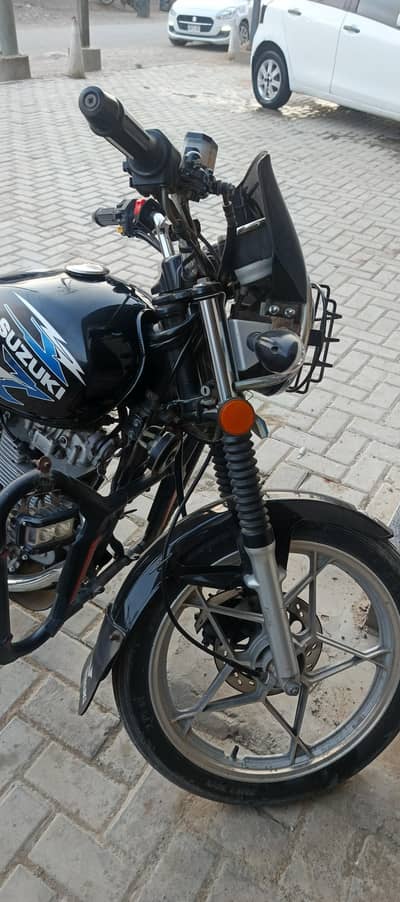 Suzuki gs 150 se 2021 model