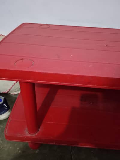 plastic dining Table