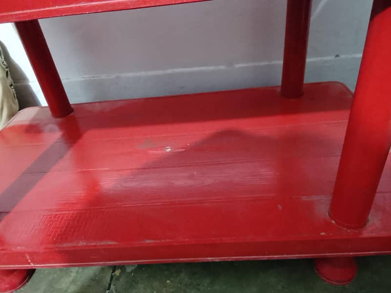 plastic dining Table 2