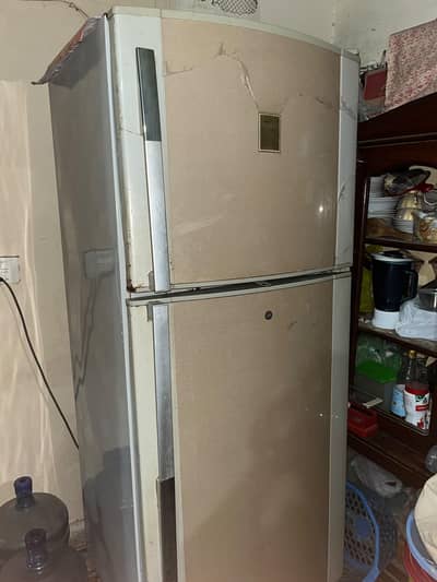 Dawlance full size double door fridge