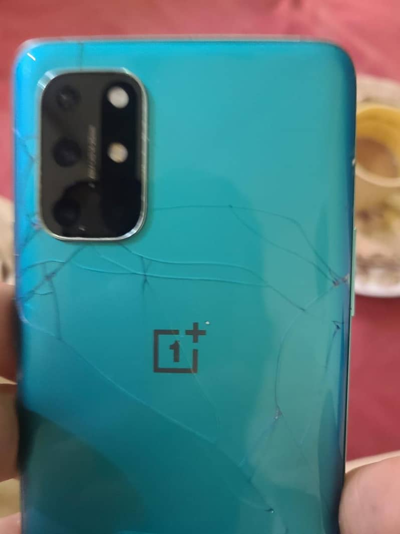 One Plus 8T 4