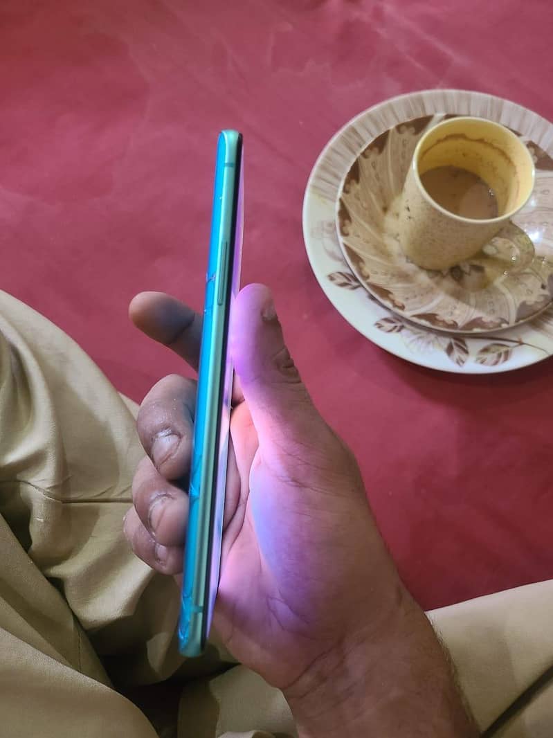 One Plus 8T 8