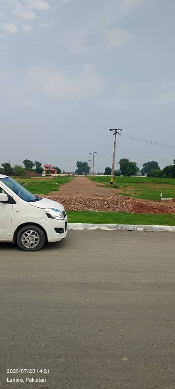 Prime Location 10 Marla Plot for Sale In A lGhani Garden Phase 6 SQUARE AVENUE