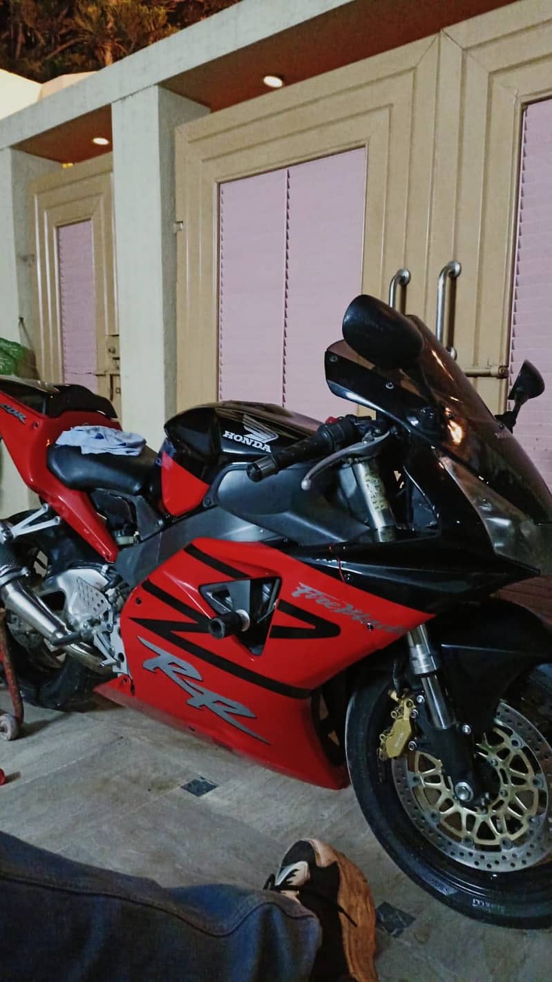 CBR 954rr 2002 0