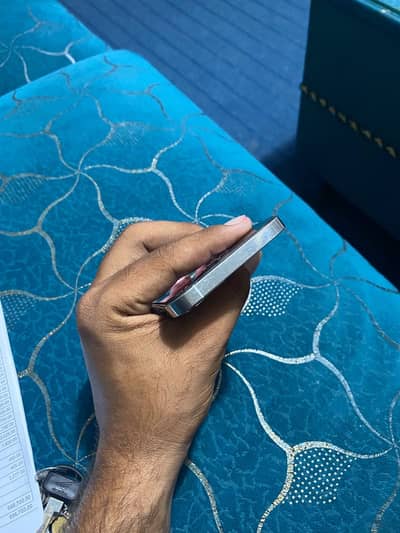 Apple iPhone 12 Pro