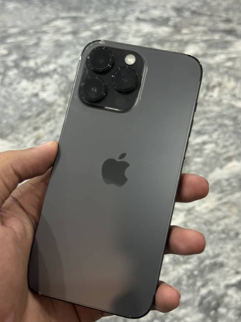 Apple iPhone 14 Pro Max 2