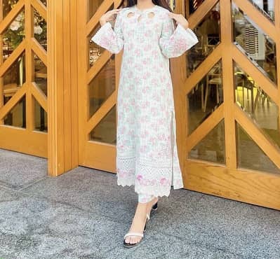 Ethnc orignal 2pcs lawn suit