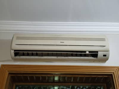 Haier split AC,  1.5 Ton. Immaculate Condition