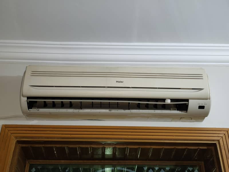 Haier split AC,  1.5 Ton. Immaculate Condition 0
