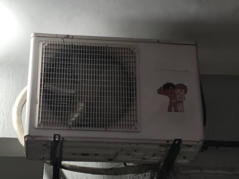 Haier split AC,  1.5 Ton. Immaculate Condition 4
