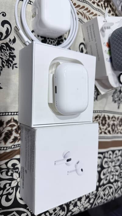 Apple AirPods Pro 2 USB-C – 10/10 Condition