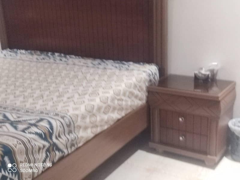 bed and mattress 3