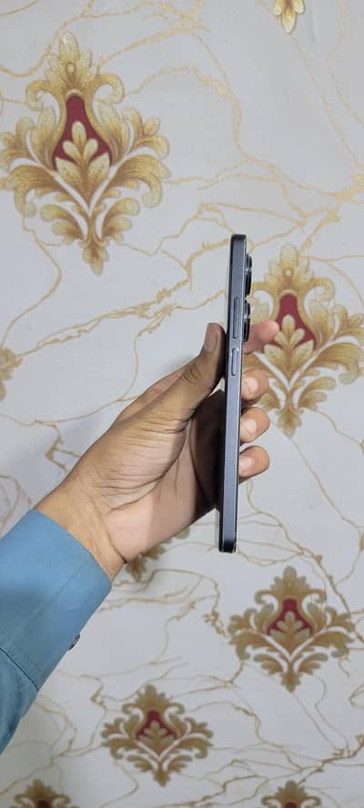 Xiaomi Redmi Note 13 Pro