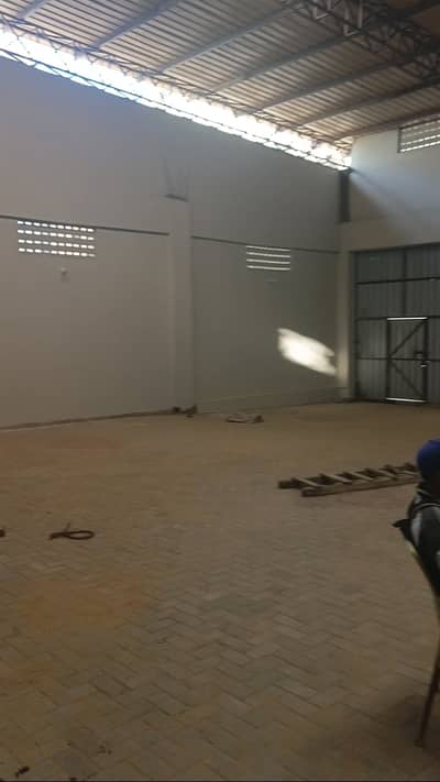 Warehouse For Rent