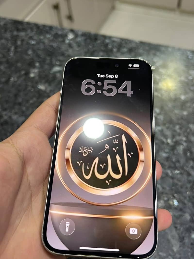 Apple iPhone 15 Pro 6