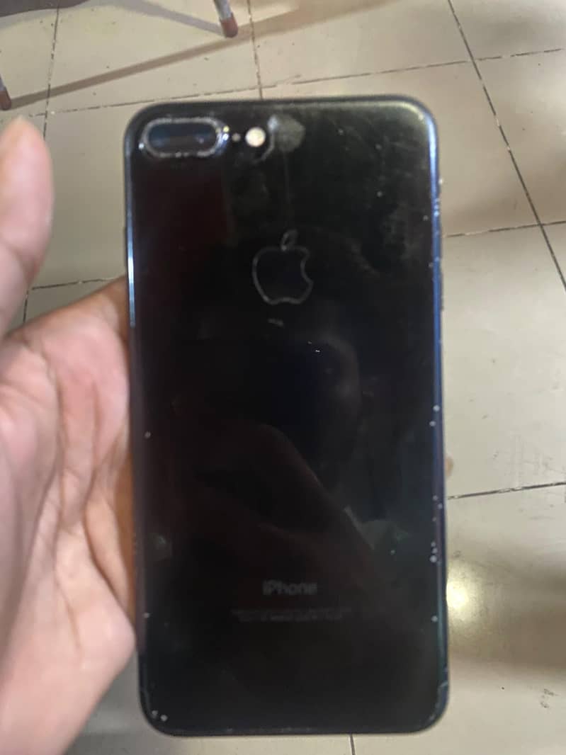 Apple iPhone 7 Plus 0