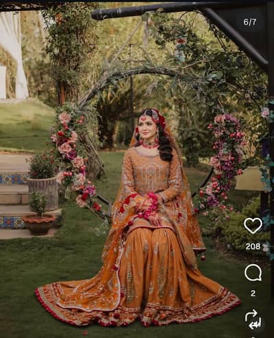 mehndi lehnga pure silk base