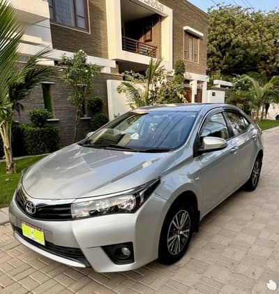 Toyota Corolla GLI Automatic Transmission Model 2015 Original colour