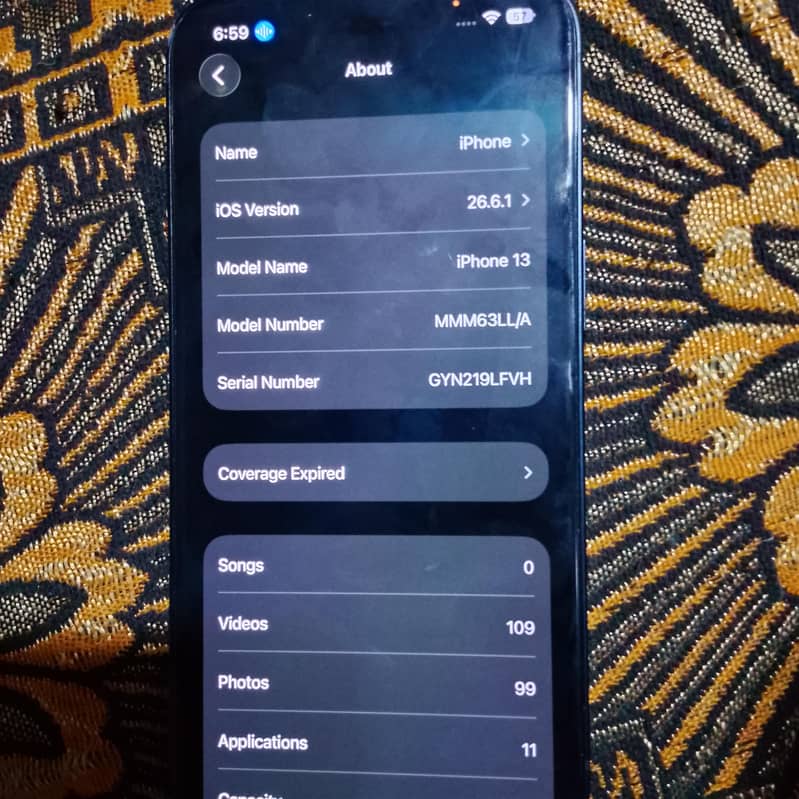 Apple iPhone 13 4