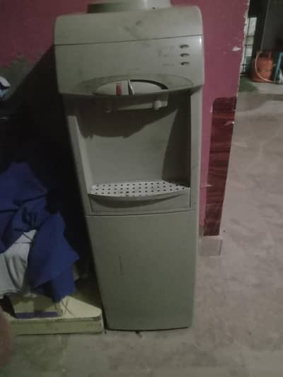 water dispenser
