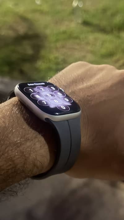series 11 46mm silver color almunium