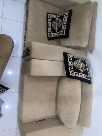 9 seaters Sofa