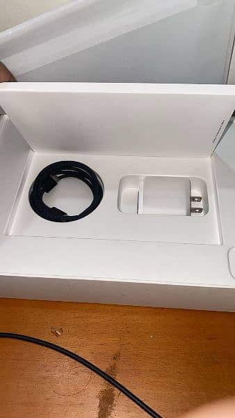 Apple iPad Pro M4 Condition 10+10 2