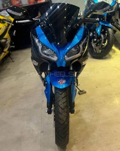 Kawasaki ninja brand new heavy bike for sale in sialkot