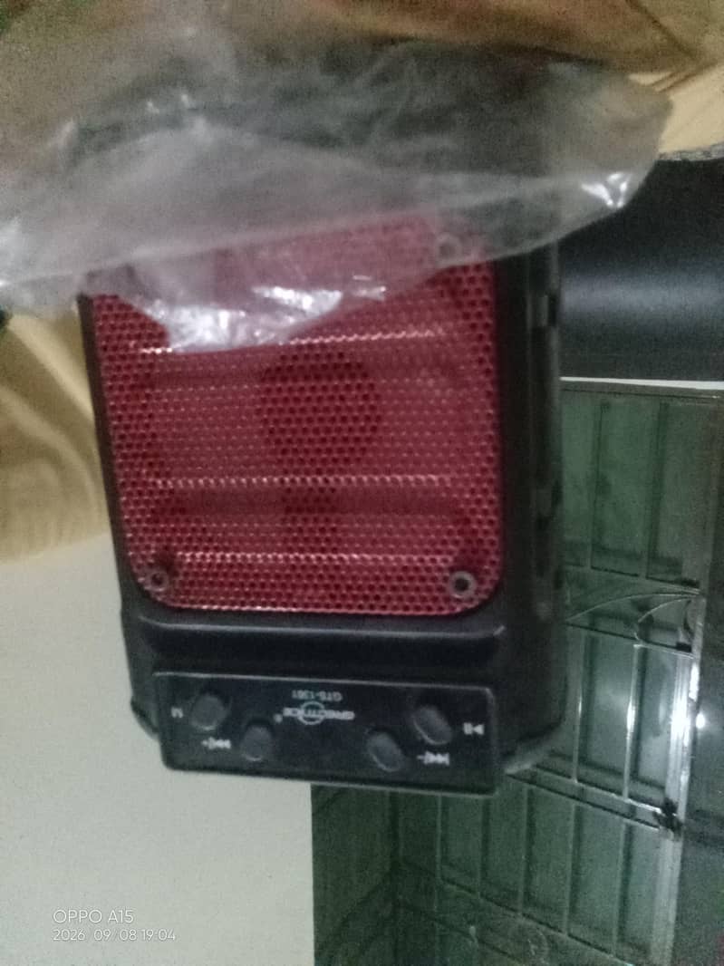 speaker 0
