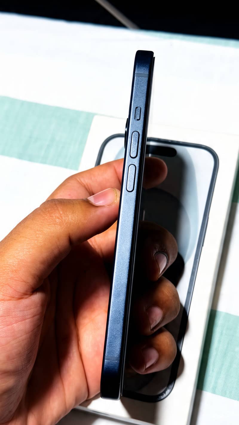 Apple iPhone 15 2