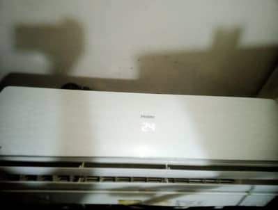 1.5 Haier crystel model