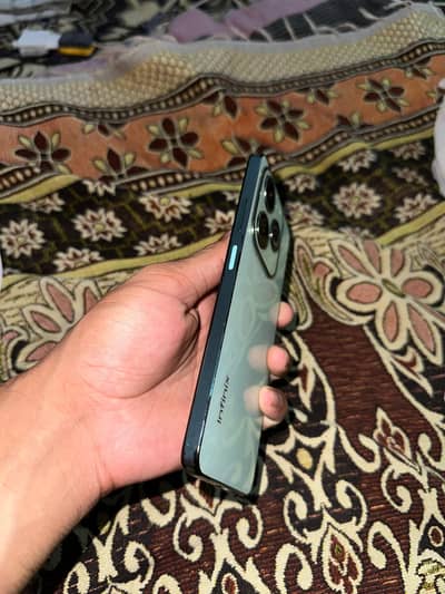 Infinix Hot 40i