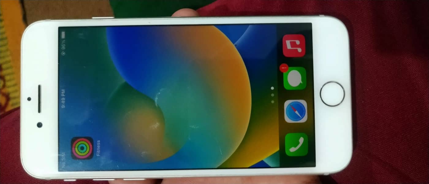Apple iPhone 8 3
