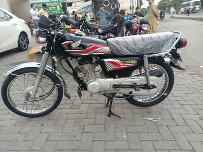 Honda 125 model 24 neat clean perfect sound