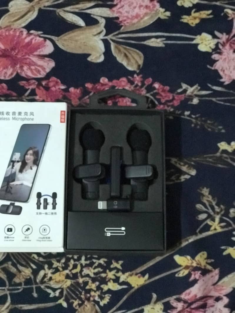 K9 Wireless Microphone 1