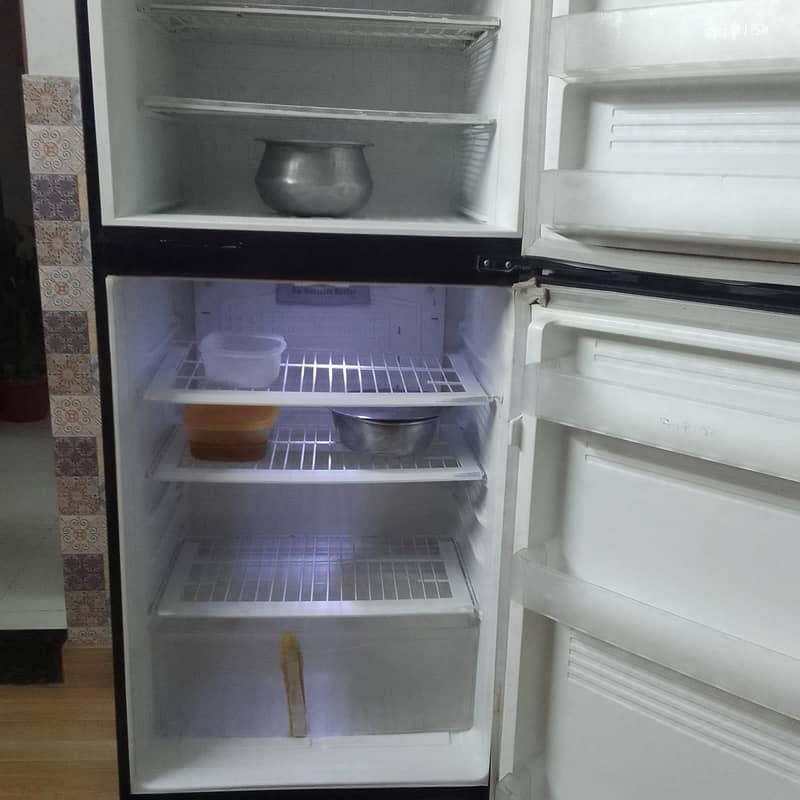pel Refrigerator 1
