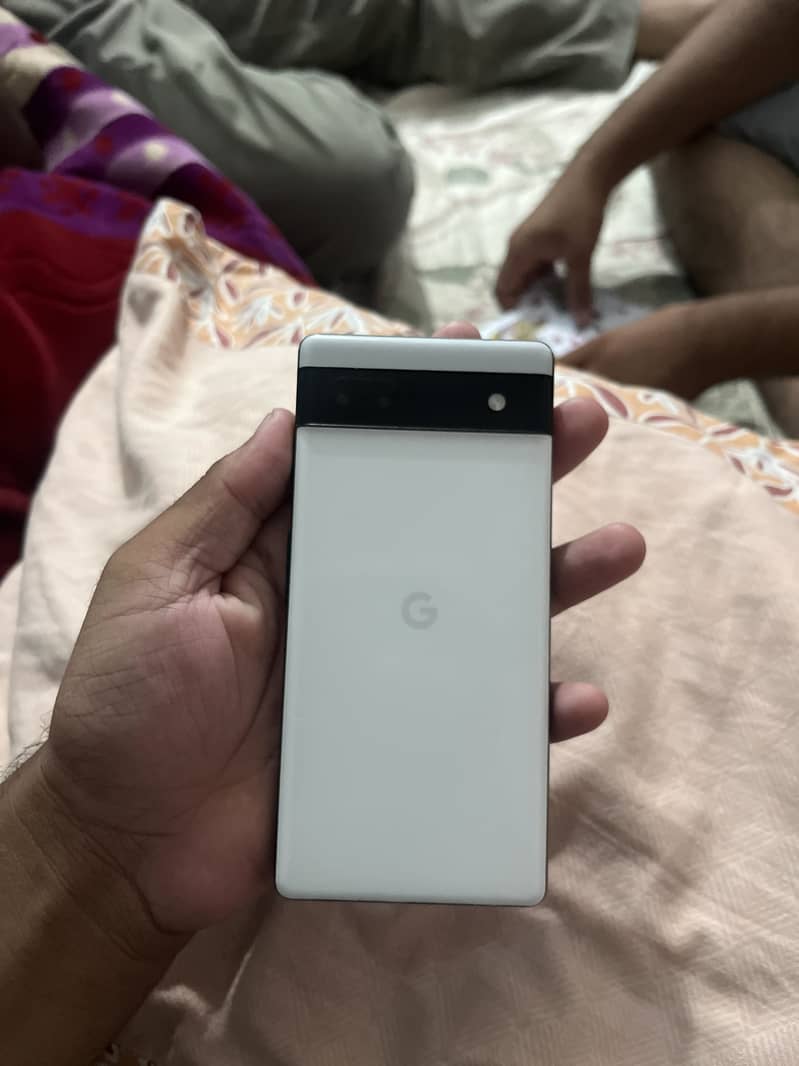 Google Pixel 6a 1
