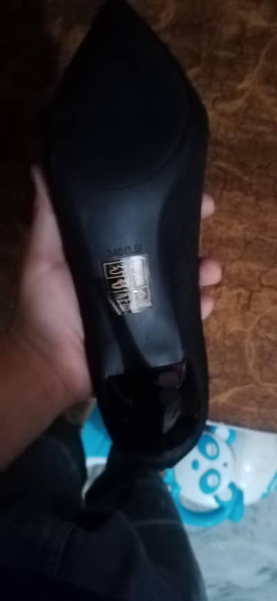 very    comfortable     heels for women