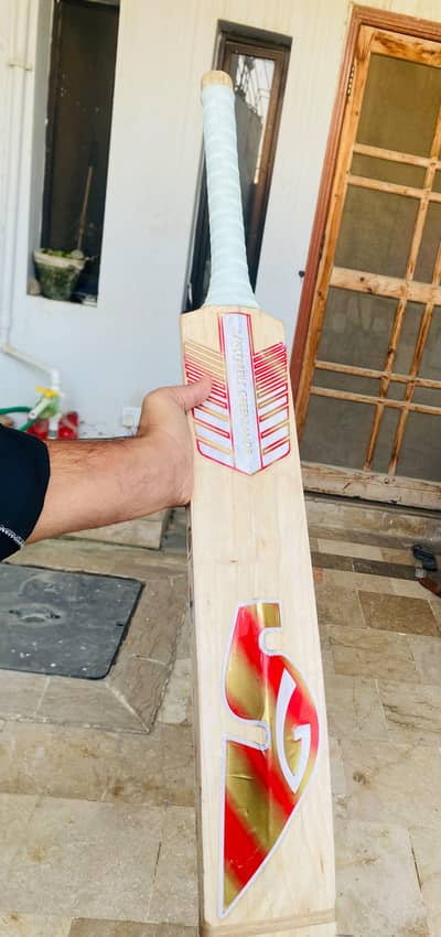 Orginal Sg Hard ball Cricket bat