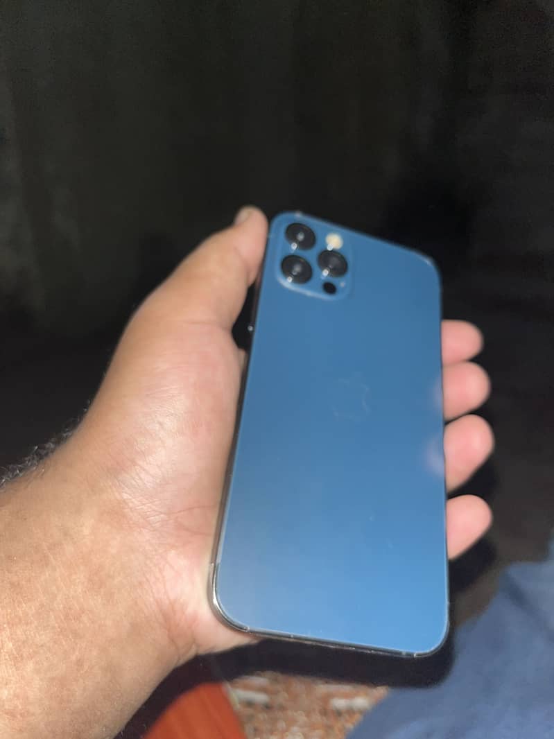 Apple iPhone 12 Pro 2