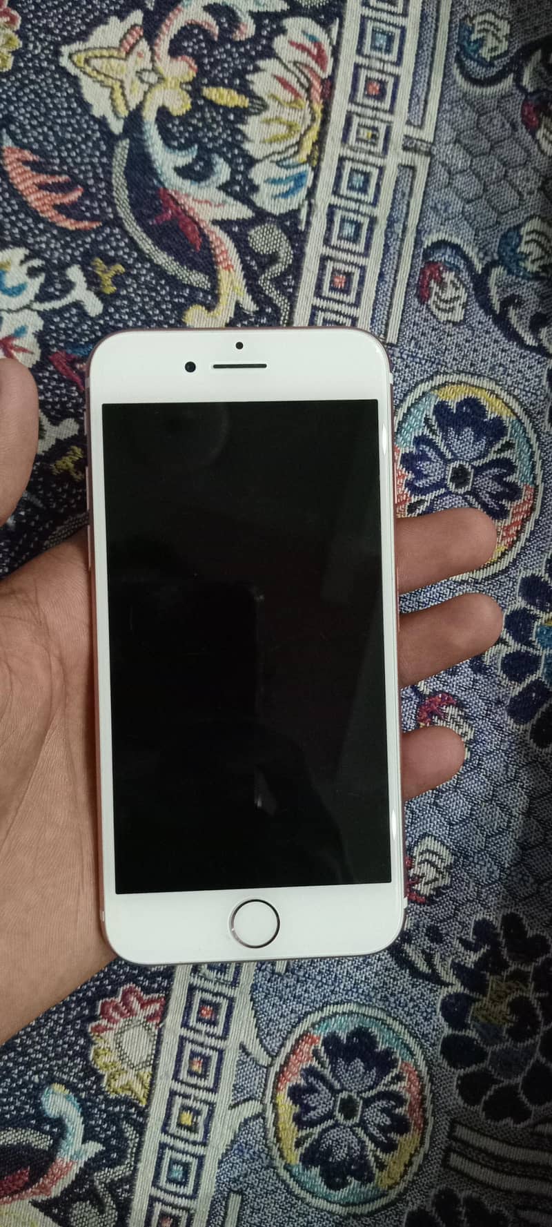 Apple iPhone 7 2