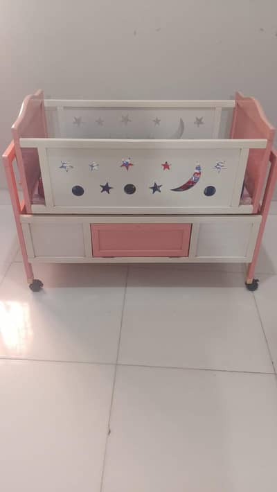 slightly used baby cot