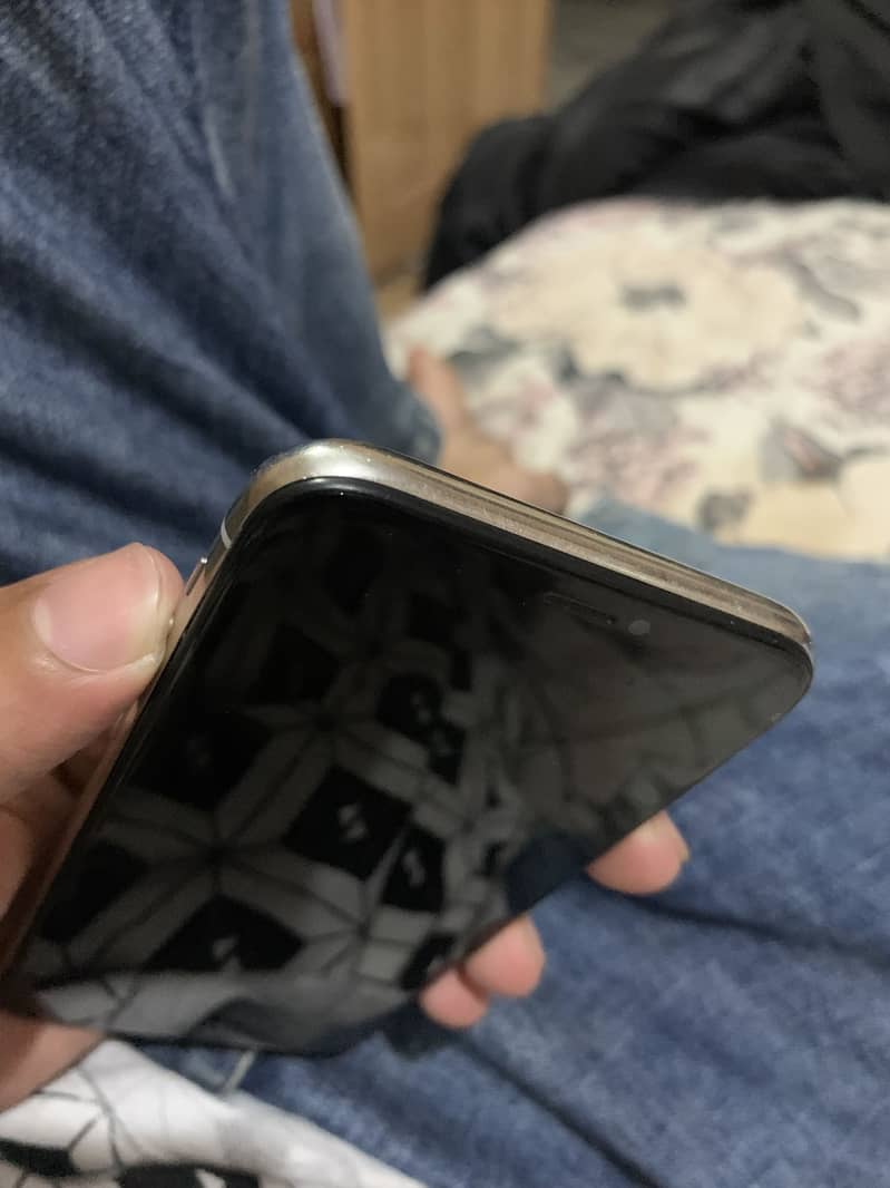 Apple iPhone X 1