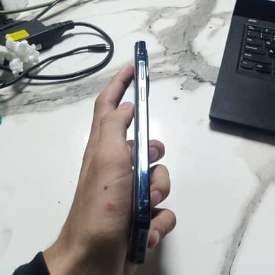 Infinix Hot 40i