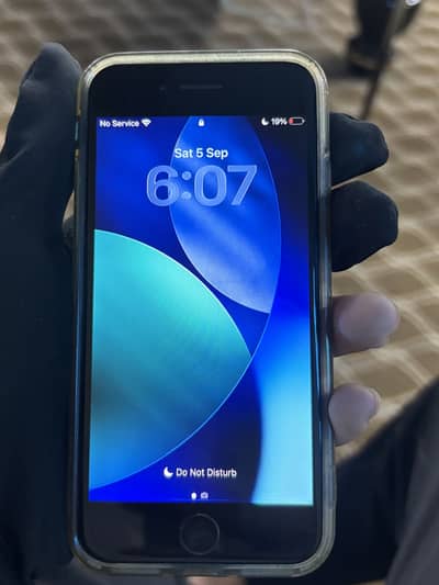 Apple iPhone SE