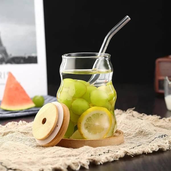 Ribbed & Round Glass Sipper with Glass Straw, Tumbler Can Lid Ribbed Square Glass Mug with Straw, Mason Jars With Cover, Mug for Fruit Juice Milk & Coffee Mug.