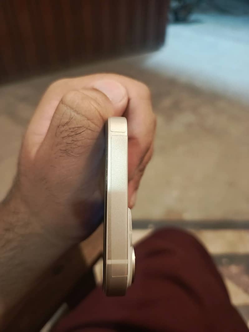 Apple iPhone 14 1