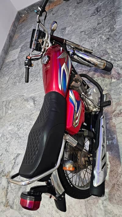 Honda 125 Motorcycle home used like new bike for sale