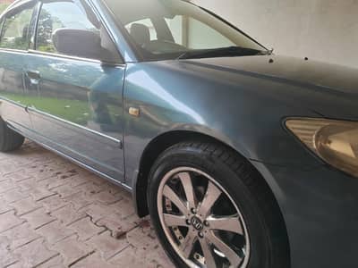 Honda Civic EXi 2004
